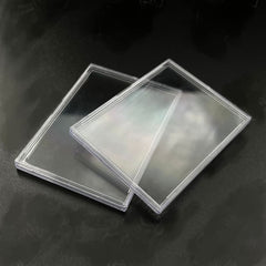HENWEI: Z03 Mini Acrylic Card Case – Transparent Magnetic Shell Holder for Anime, TCG & Sports Cards (95×69×5.3 mm)